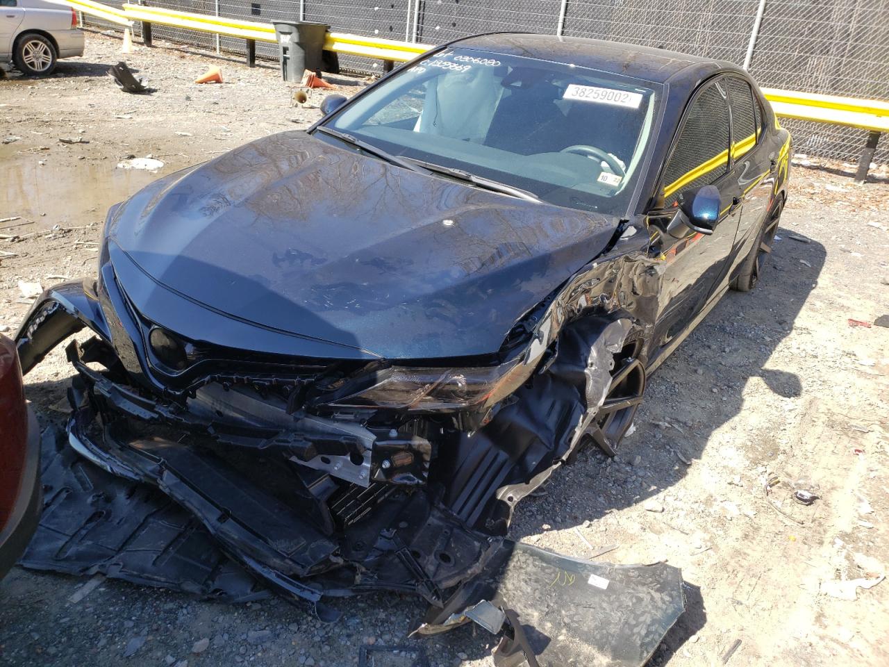 Photo 2 from auction – 2020 TOYOTA CAMRY LE with VIN 4T1C11AK7LU990959