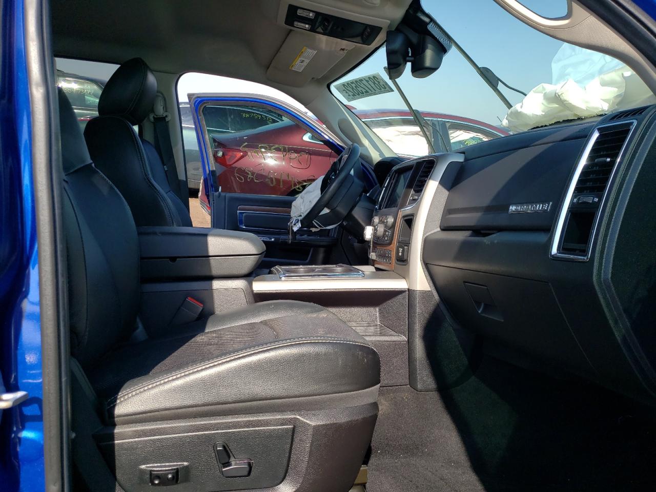 Photo 5 from auction – 2014 RAM 1500 LARAM with VIN 1C6RR7VM7ES387229