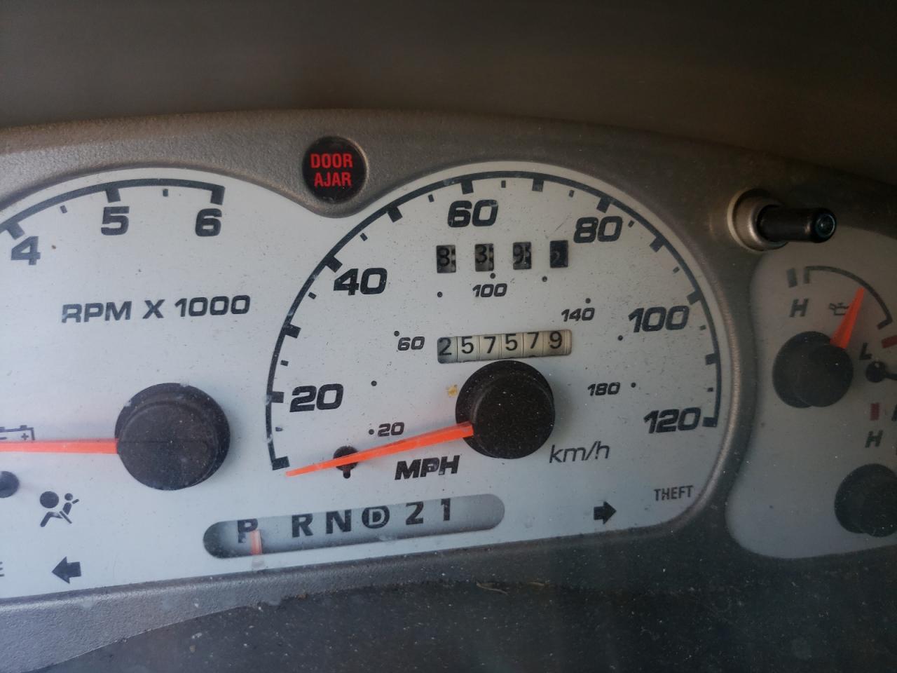 Photo 8 from auction – 2001 FORD EXPLORER S with VIN 1FMZU77E51UB26012