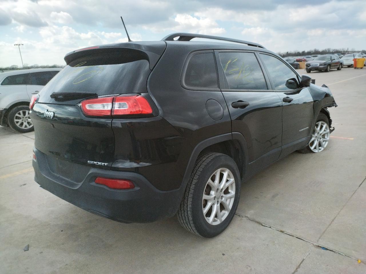 Photo 4 from auction – 2016 JEEP CHEROKEE S with VIN 1C4PJLAB0GW257650