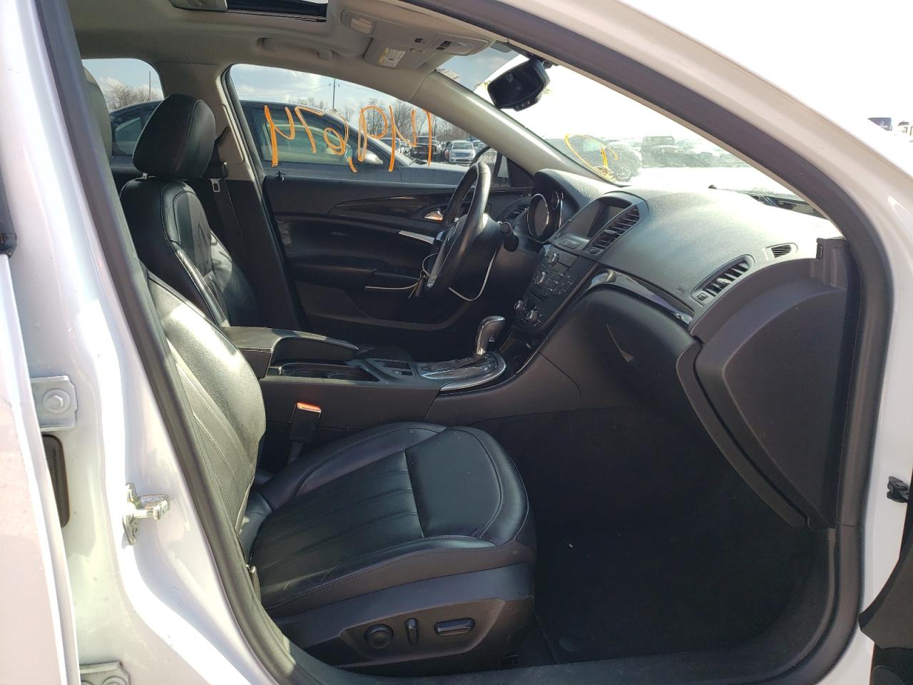 Photo 5 from auction – 2013 BUICK REGAL PREM with VIN 2G4GS5EV1D9174385