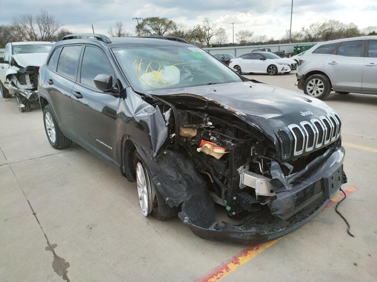 JEEP CHEROKEE S 2016 with VIN 1C4PJLAB0GW257650 - Photo from auction