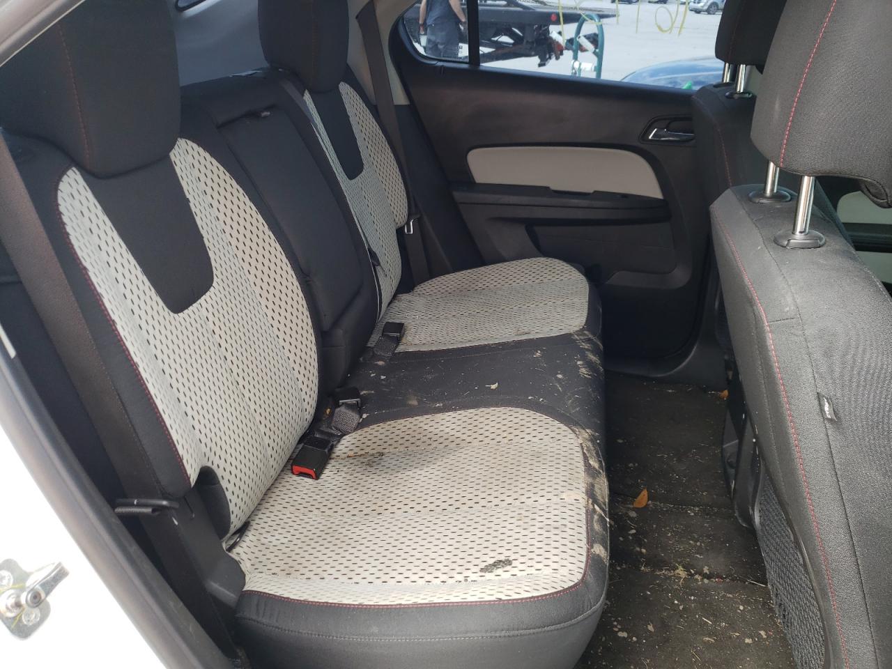 Photo 6 from auction – 2011 CHEVROLET EQUINOX LS with VIN 2GNALBEC1B1280763