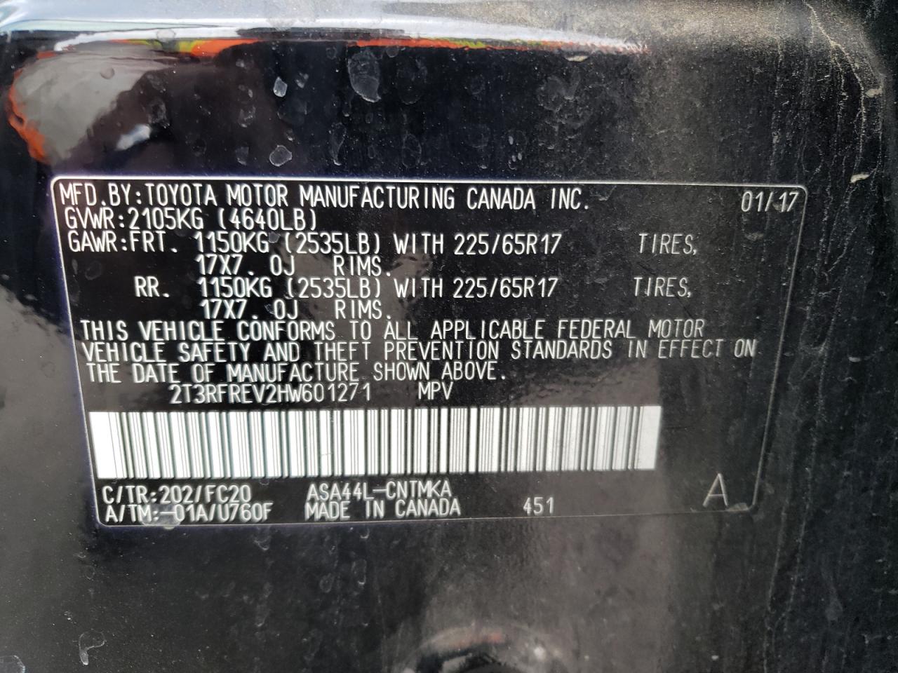 Photo 10 from auction – 2017 TOYOTA RAV4 XLE with VIN 2T3RFREV2HW601271