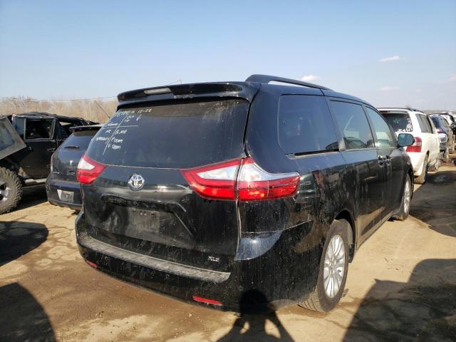 Photo 4 from auction – 2017 TOYOTA SIENNA XLE with VIN 5TDYZ3DC4HS816197