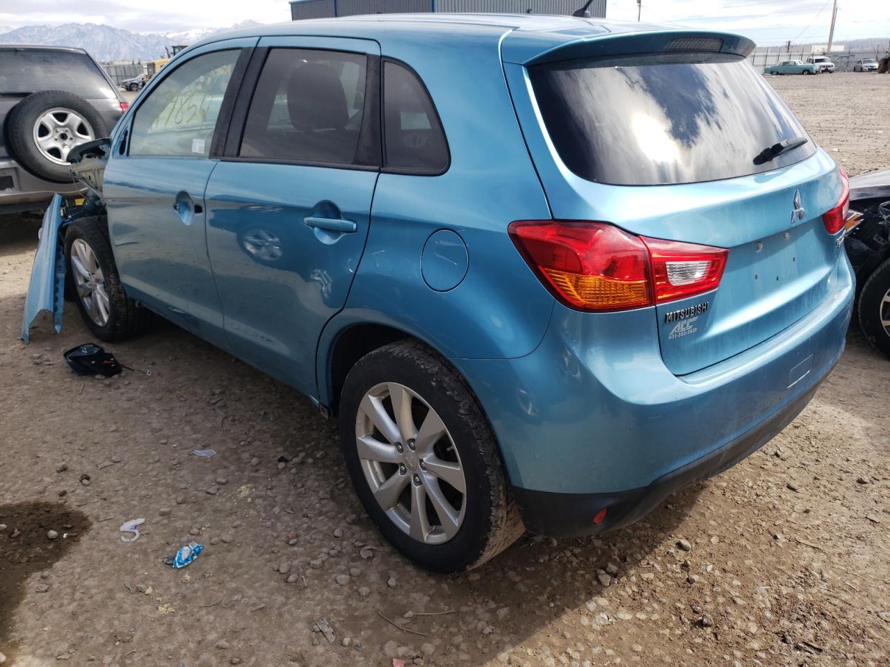 Photo 3 from auction – 2014 MITSUBISHI OUTLANDER with VIN 4A4AP3AU2EE013287