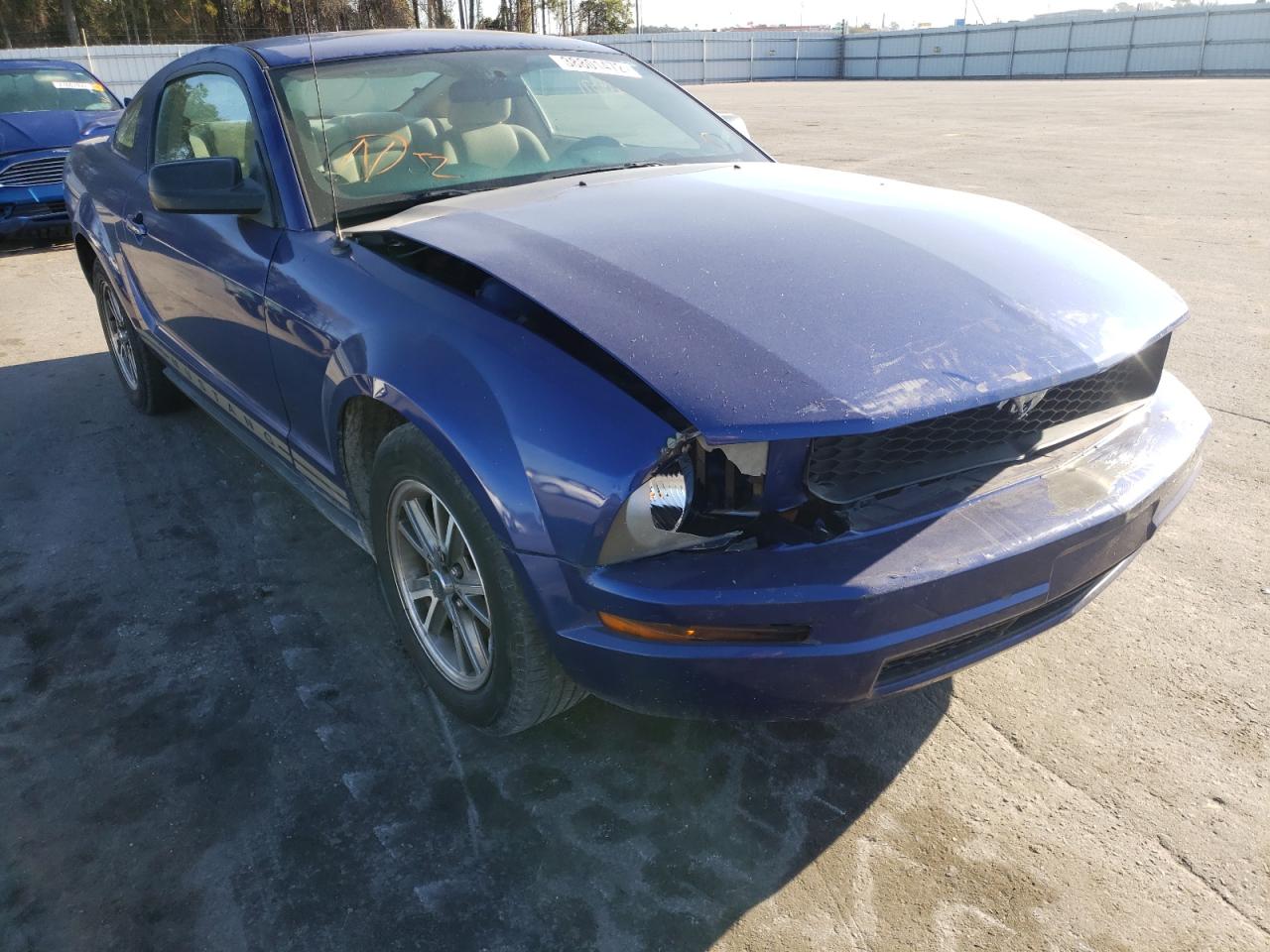 Photo 1 from auction – 2005 FORD MUSTANG with VIN 1ZVFT80N655110585