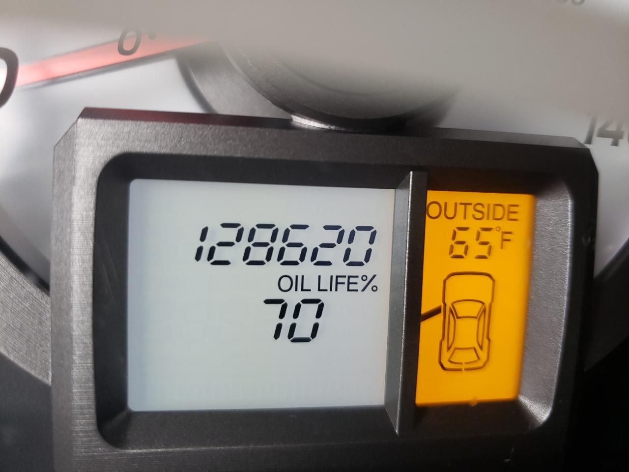 Photo 8 from auction – 2012 HONDA PILOT EXL with VIN 5FNYF4H55CB070852
