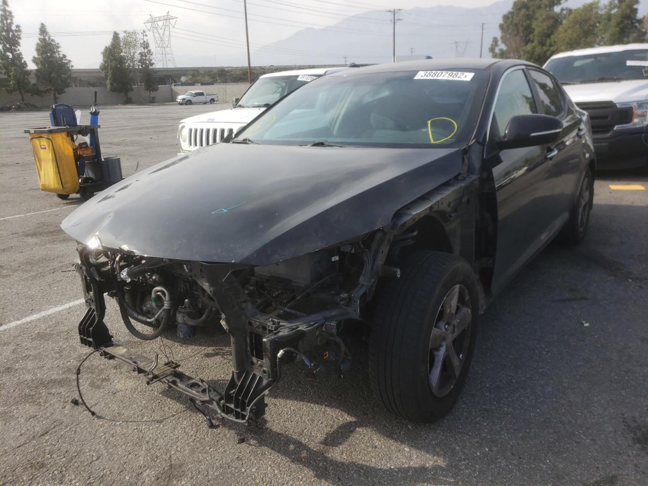Photo 2 from auction – 2015 KIA OPTIMA LX with VIN 5XXGM4A71FG445456