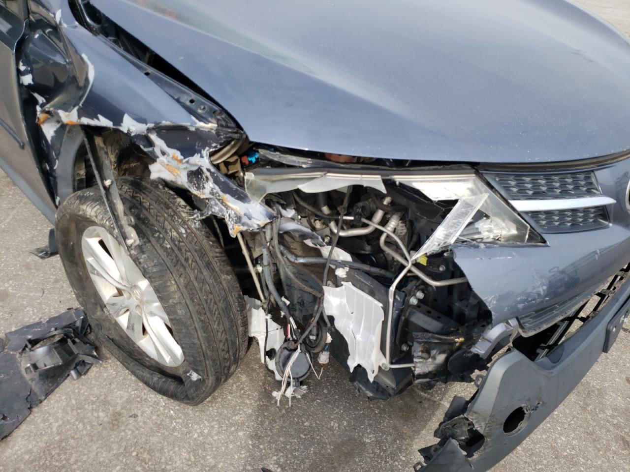 Photo 9 from auction – 2014 TOYOTA RAV4 LIMIT with VIN 2T3DFREV1EW154910
