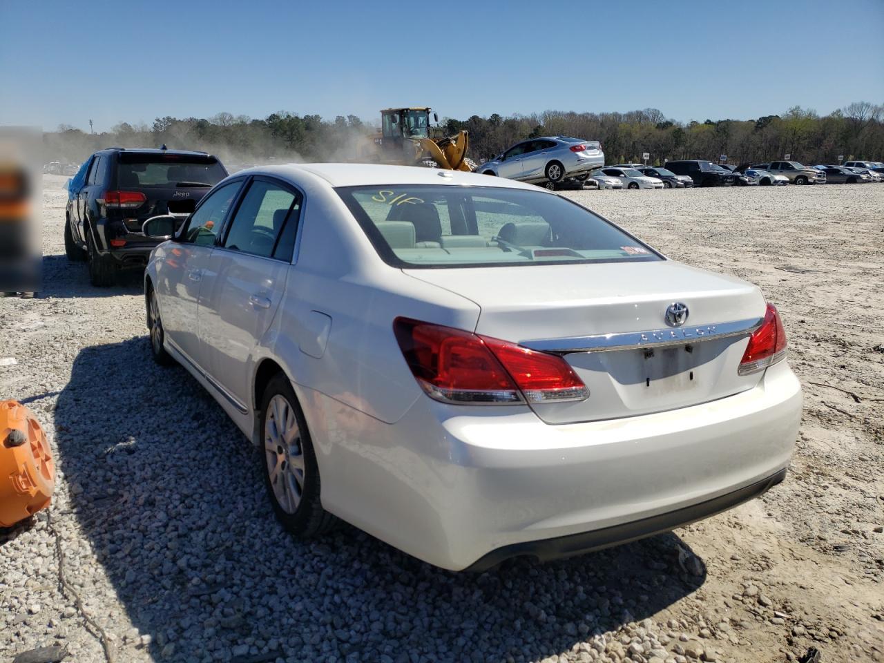 Photo 3 from auction – 2011 TOYOTA AVALON BAS with VIN 4T1BK3DB2BU438655