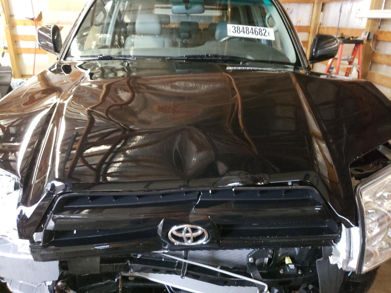 Photo 7 from auction – 2003 TOYOTA 4RUNNER SR with VIN JTEBU14R938000365