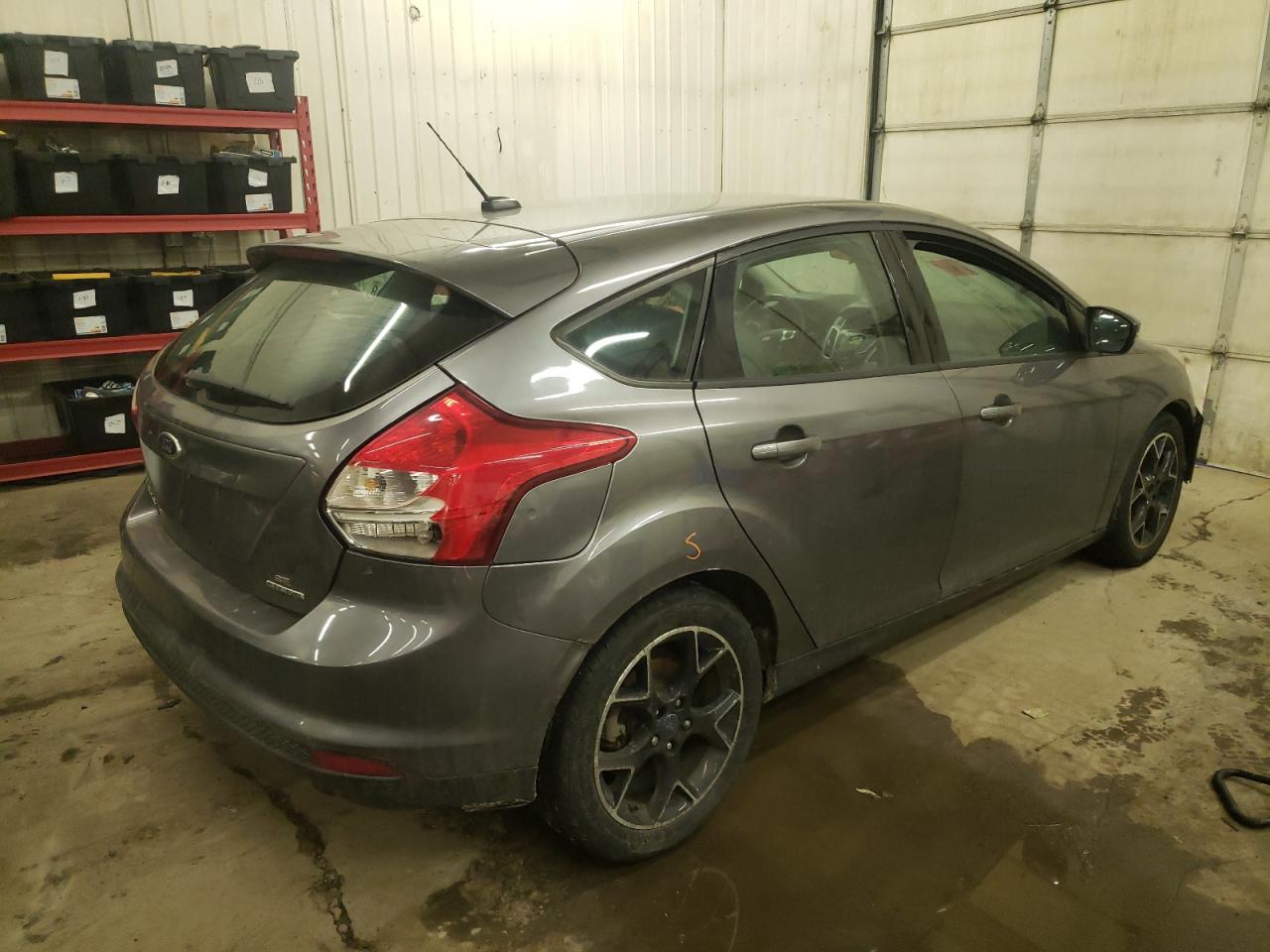 Photo 4 from auction – 2013 FORD FOCUS SE with VIN 1FADP3K22DL350365
