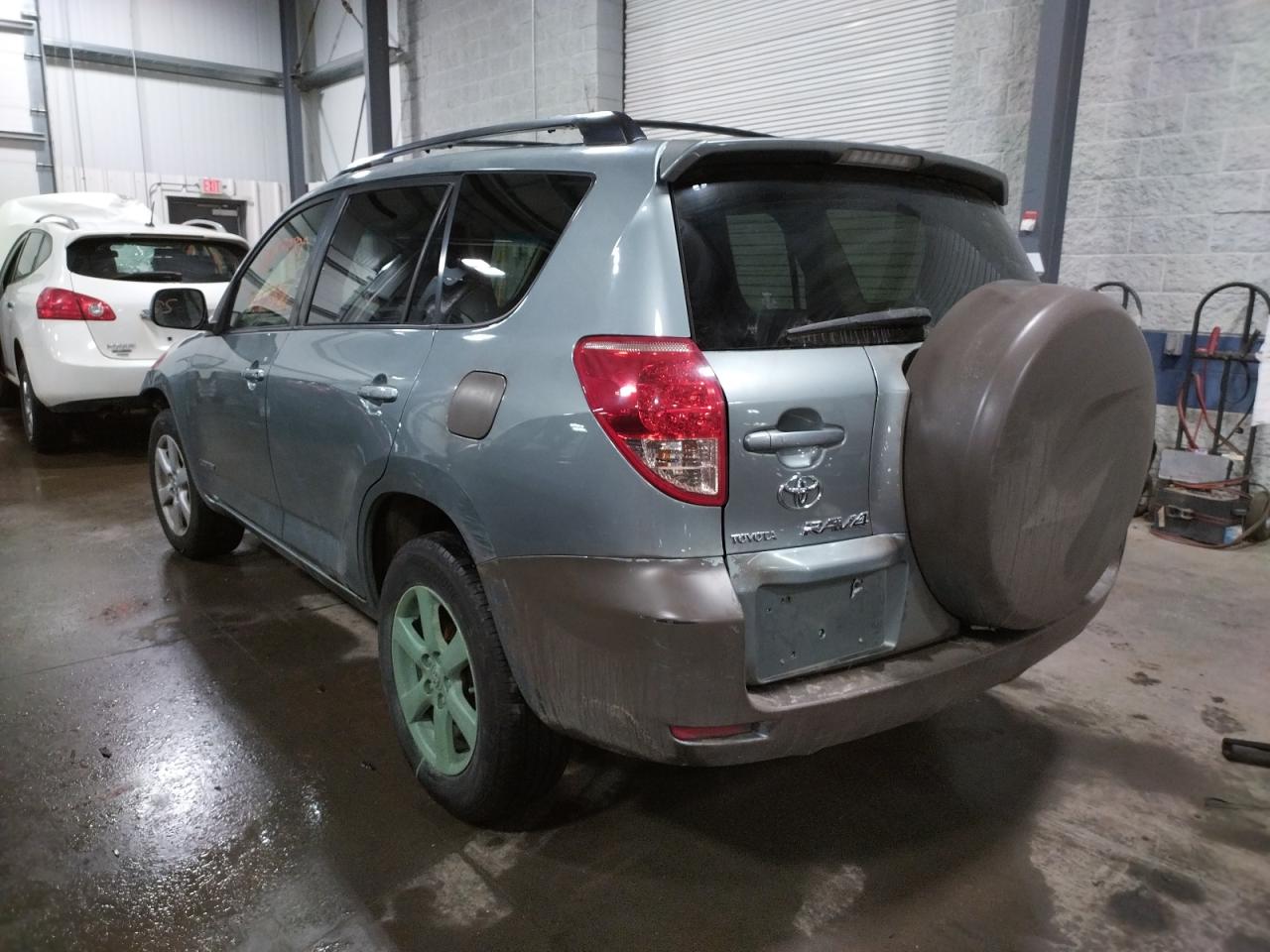 Photo 3 from auction – 2007 TOYOTA RAV4 LIMIT with VIN JTMBK31V876015738