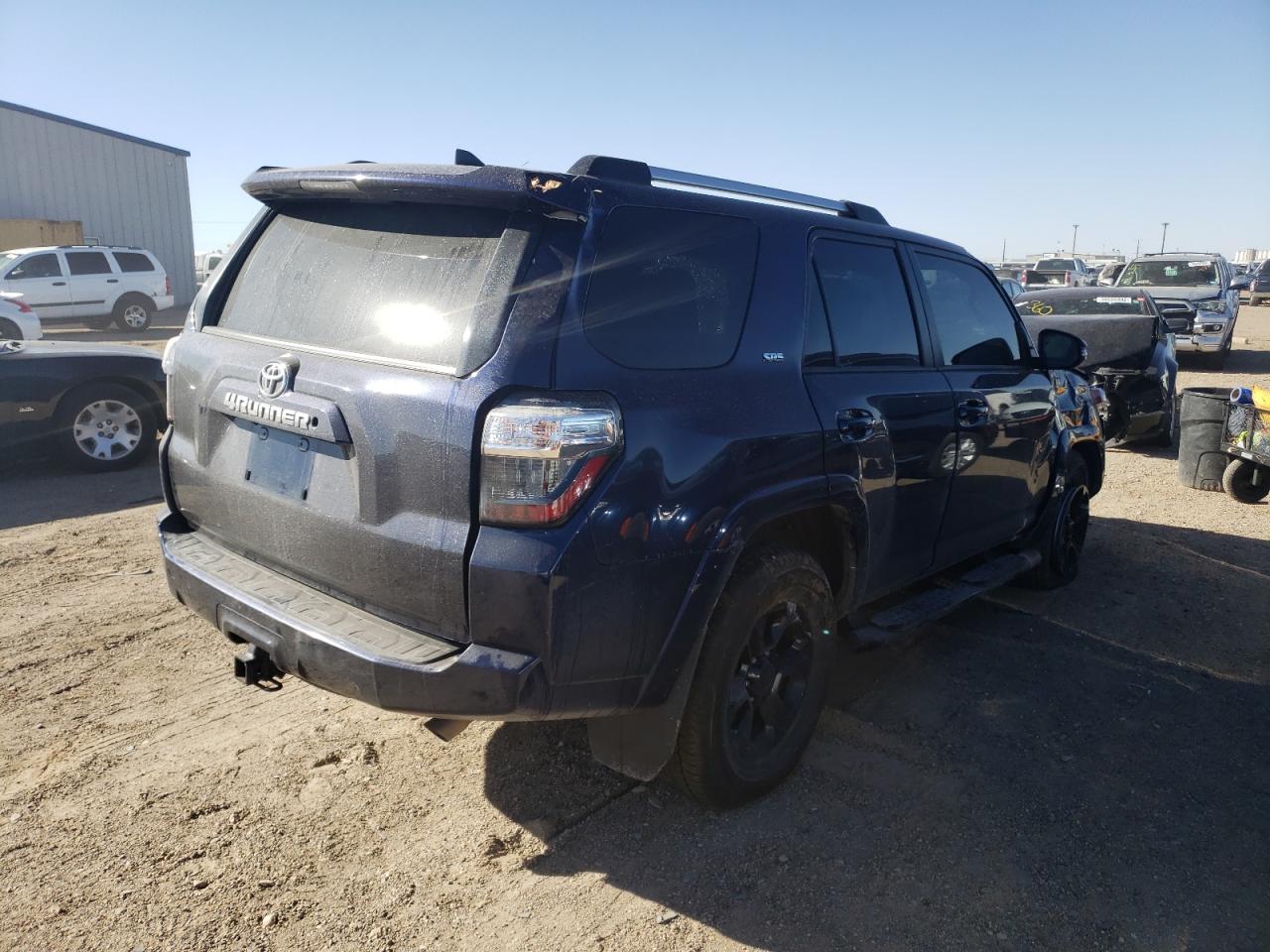 Photo 4 from auction – 2019 TOYOTA 4RUNNER SR with VIN JTEZU5JR7K5198700