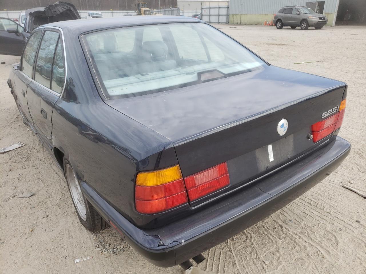Photo 3 from auction – 1995 BMW 525 I AUTO with VIN WBAHD6325SGK59615