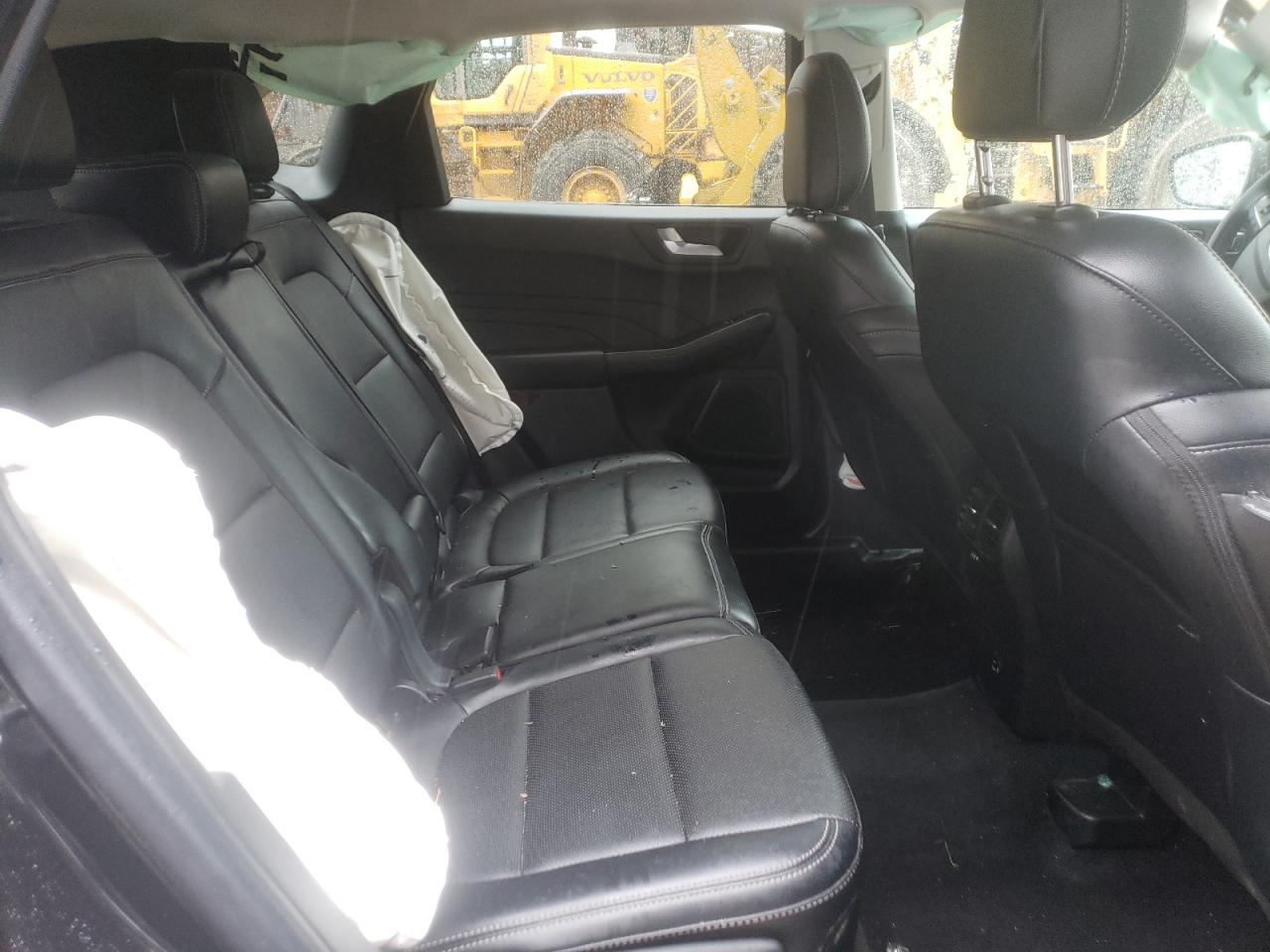 Photo 6 from auction – 2021 FORD ESCAPE SEL with VIN 1FMCU9H67MUB10133