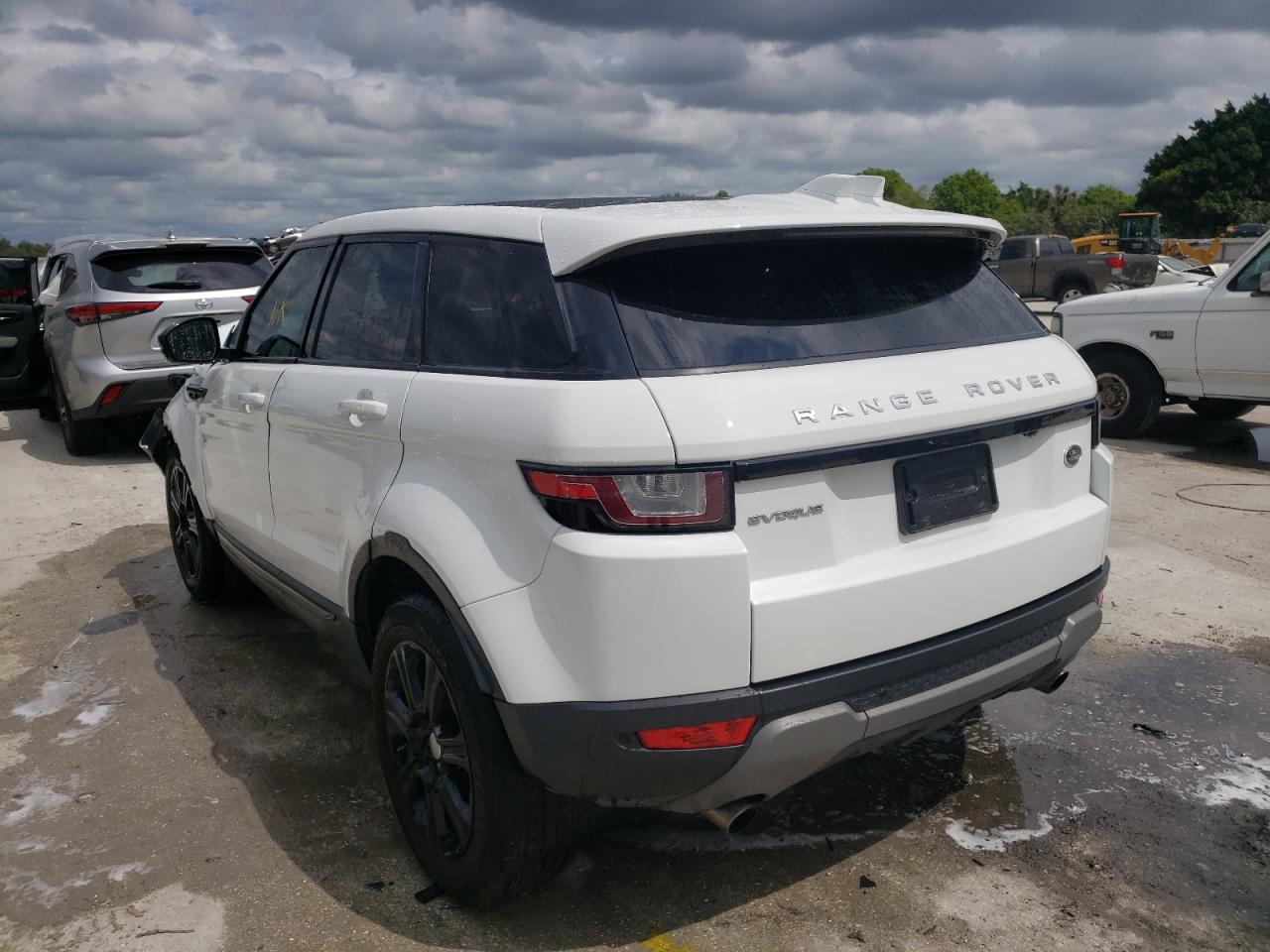 Photo 3 from auction – 2019 LAND ROVER RANGE ROVE with VIN SALVP2RXXKH334353