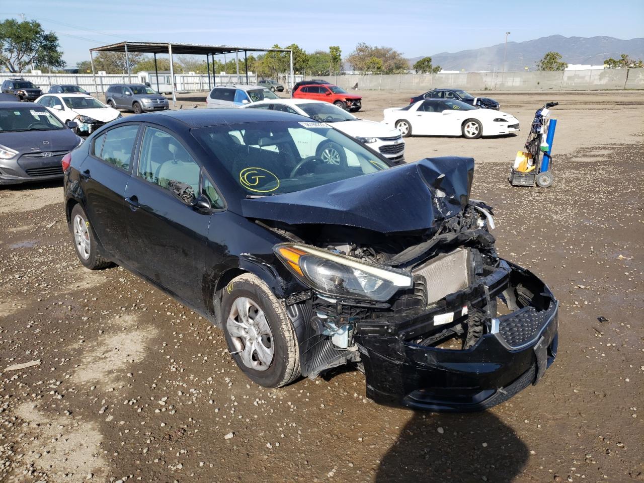 KIA FORTE LX 2015 with VIN KNAFK4A64F5314337 - Photo from auction