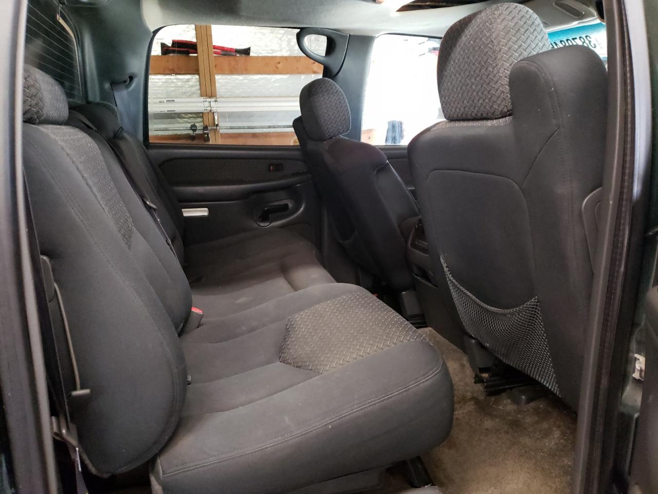 Photo 6 from auction – 2003 CHEVROLET AVALANCHE with VIN 3GNEK13T13G116343