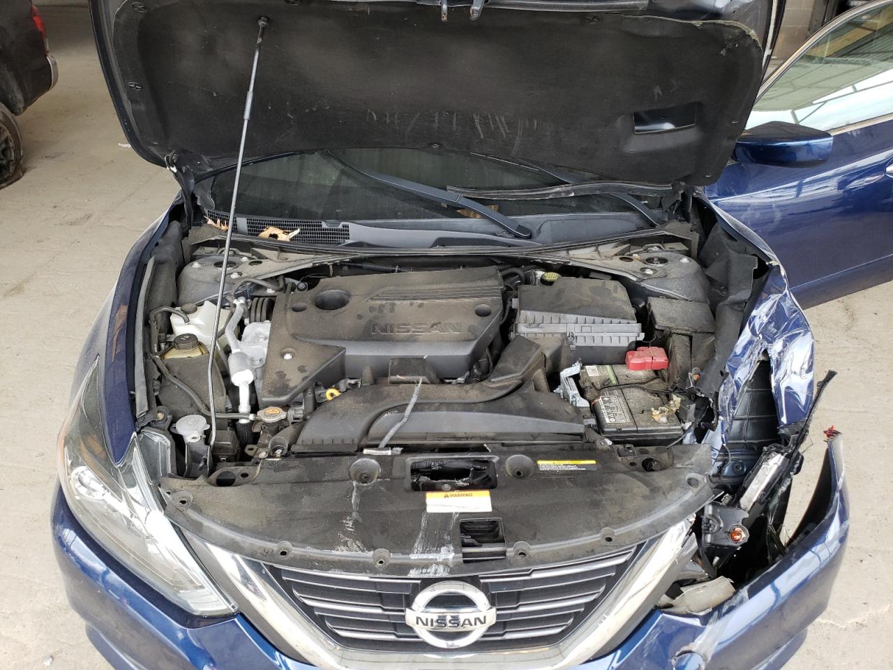 Photo 7 from auction – 2017 NISSAN ALTIMA 2.5 with VIN 1N4AL3AP1HC146464