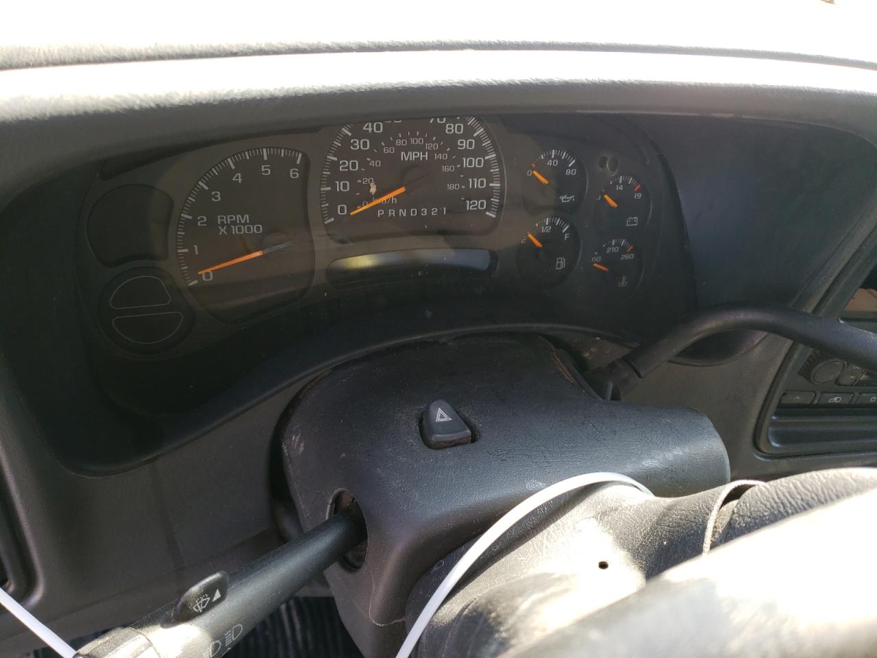 Photo 8 from auction – 2006 CHEVROLET silverado with VIN 1GCEC19T56Z192990