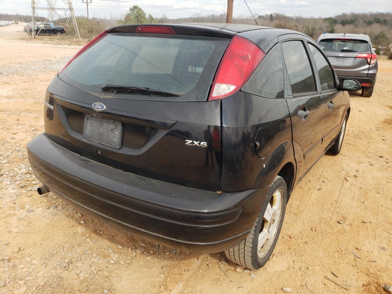 Photo 4 from auction – 2006 FORD FOCUS ZX5 with VIN 1FAHP37N16W244026
