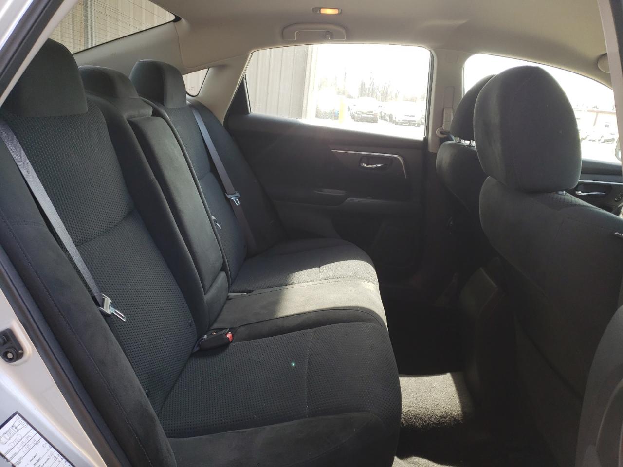 Photo 6 from auction – 2015 NISSAN ALTIMA 2.5 with VIN 1N4AL3AP3FC242822