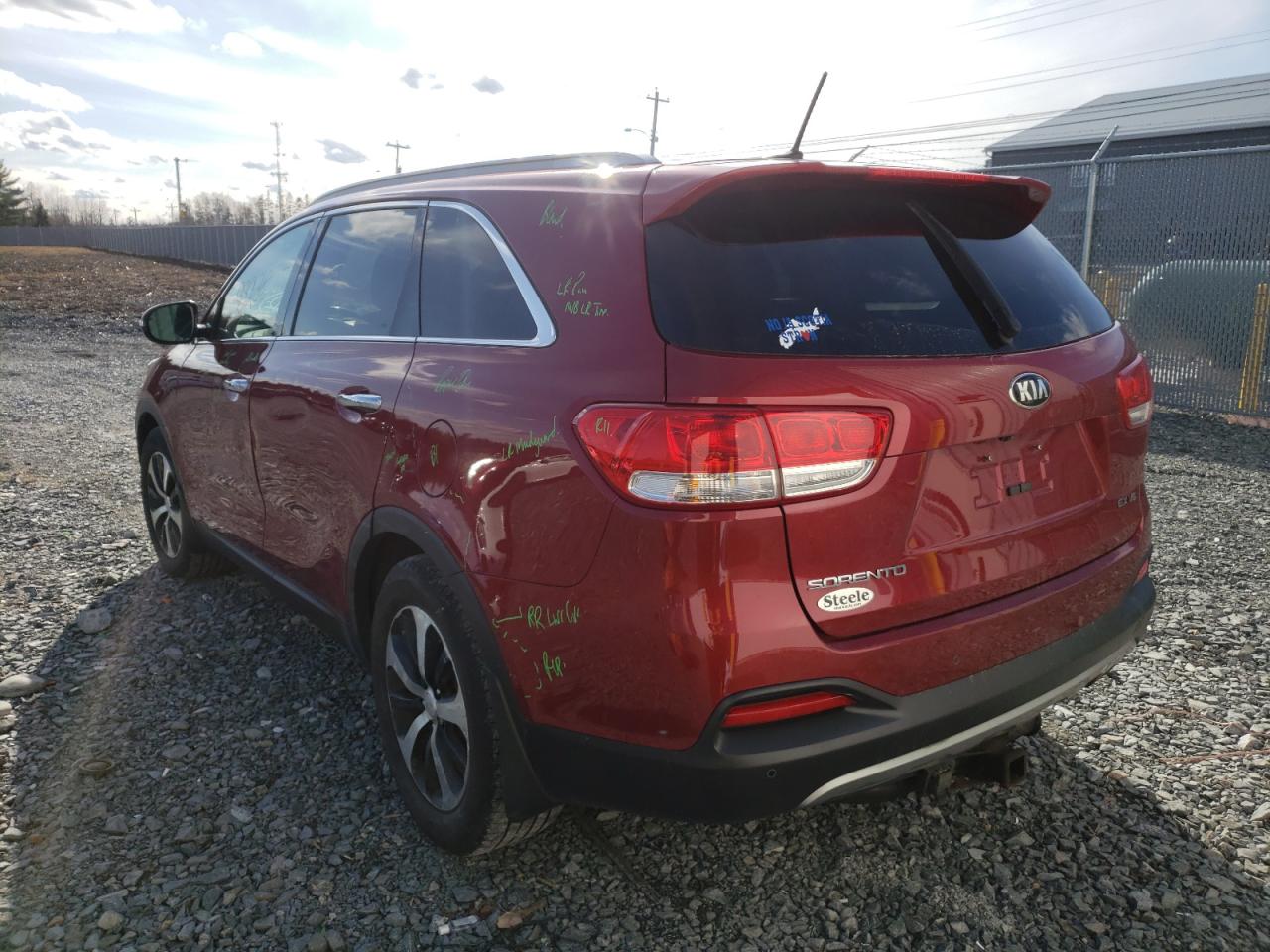 Photo 3 from auction – 2016 KIA SORENTO EX with VIN 5XYPHDA52GG063162
