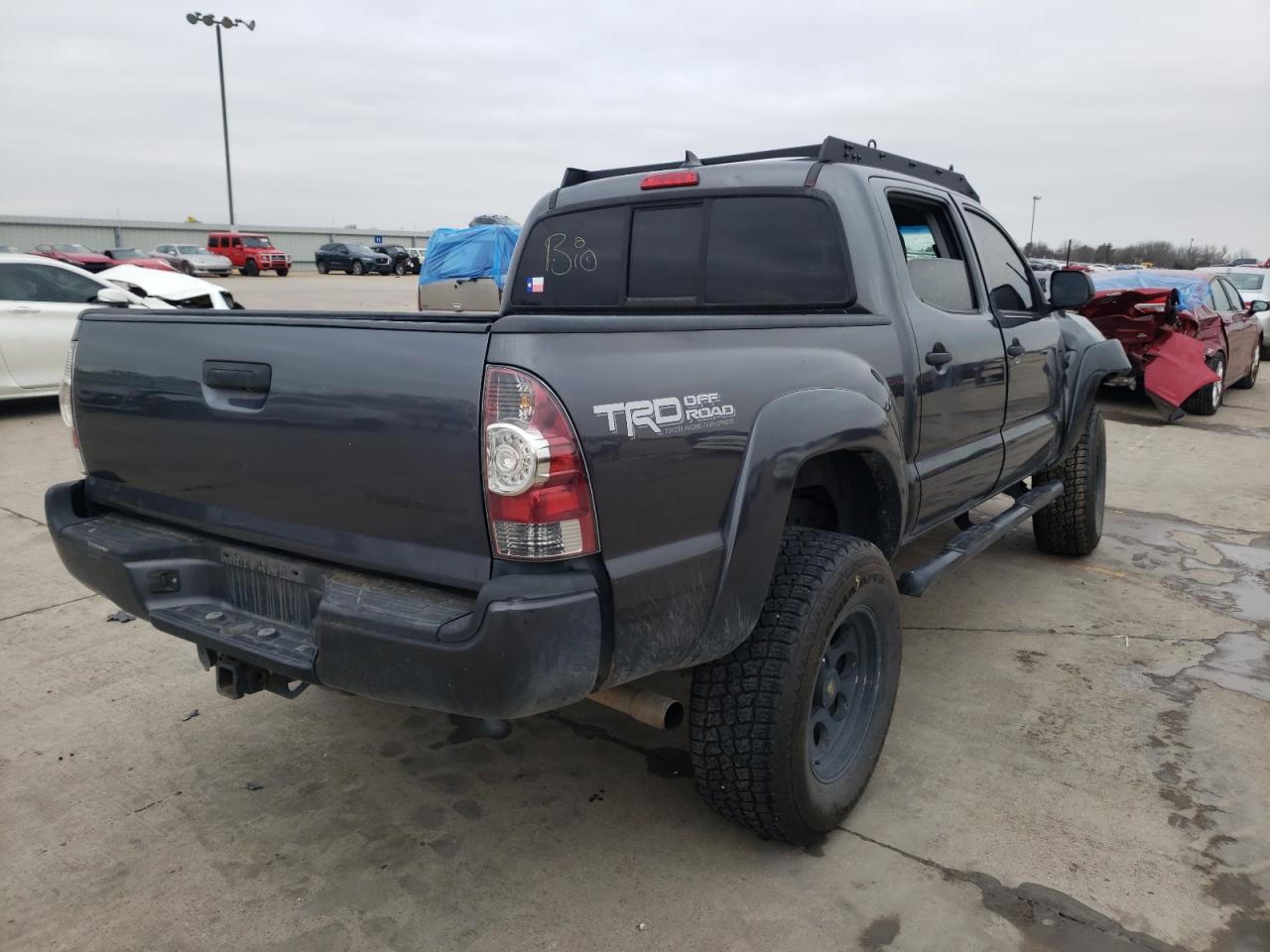 Photo 4 from auction – 2012 TOYOTA TACOMA DOU with VIN 3TMJU4GNXCM136557