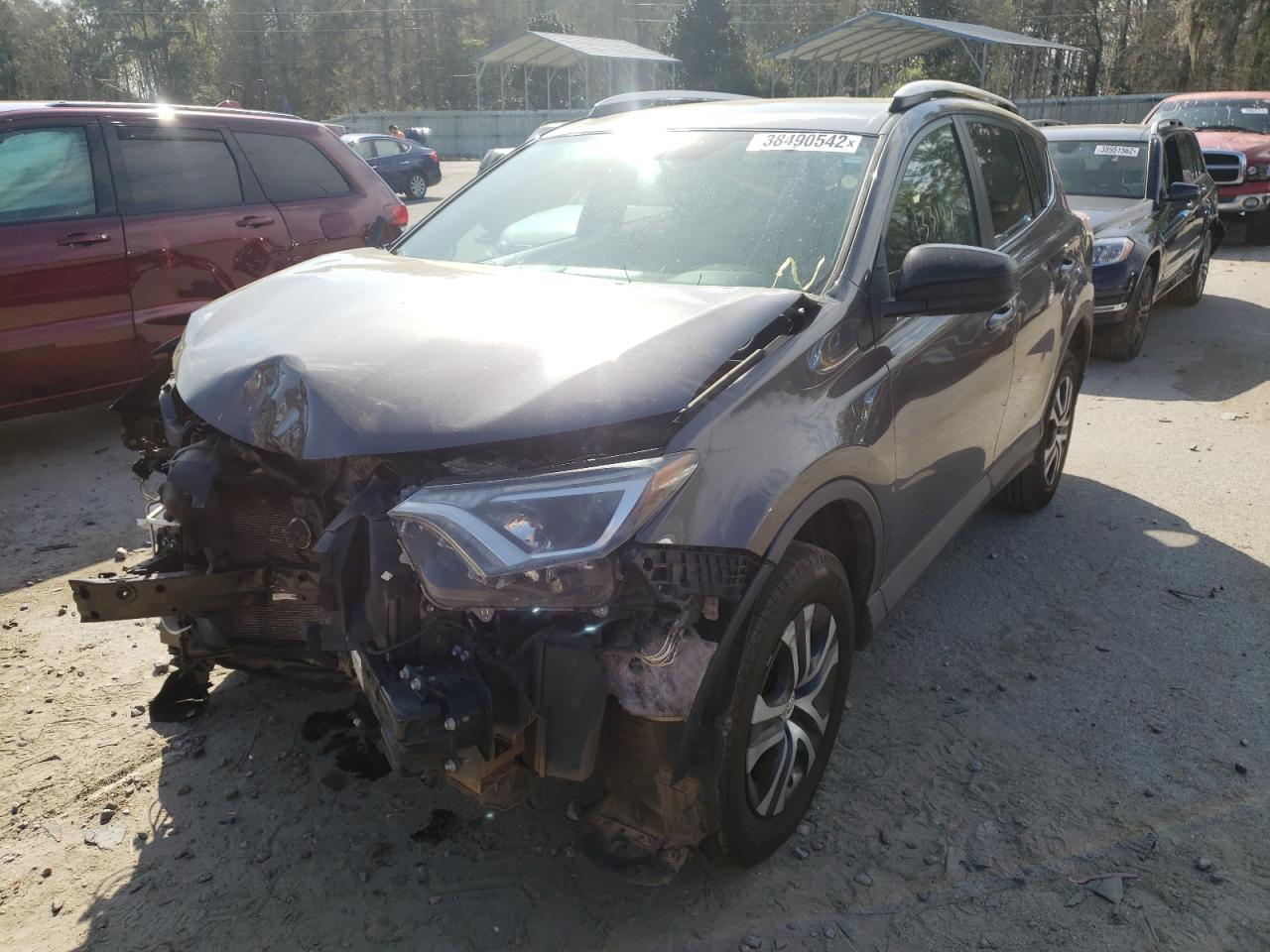 Photo 2 from auction – 2016 TOYOTA RAV4 LE with VIN 2T3ZFREV5GW238222