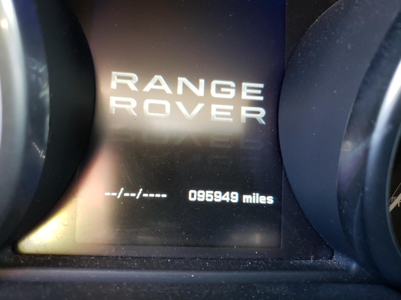 Photo 8 from auction – 2013 LAND ROVER RANGE ROVE with VIN SALVP2BG0DH753101