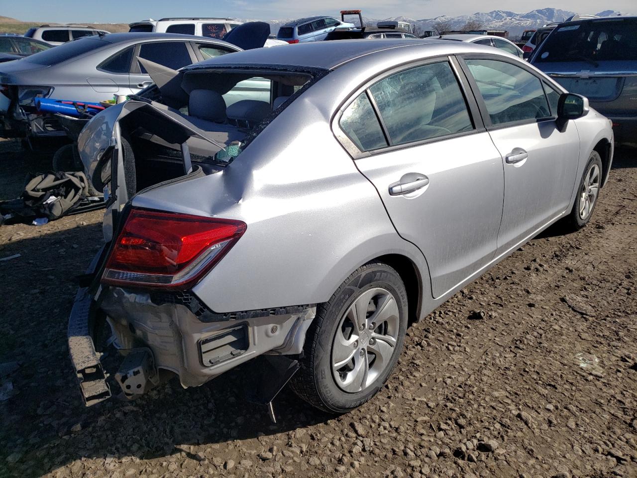 Photo 4 from auction – 2013 HONDA CIVIC LX with VIN 19XFB2F5XDE289310