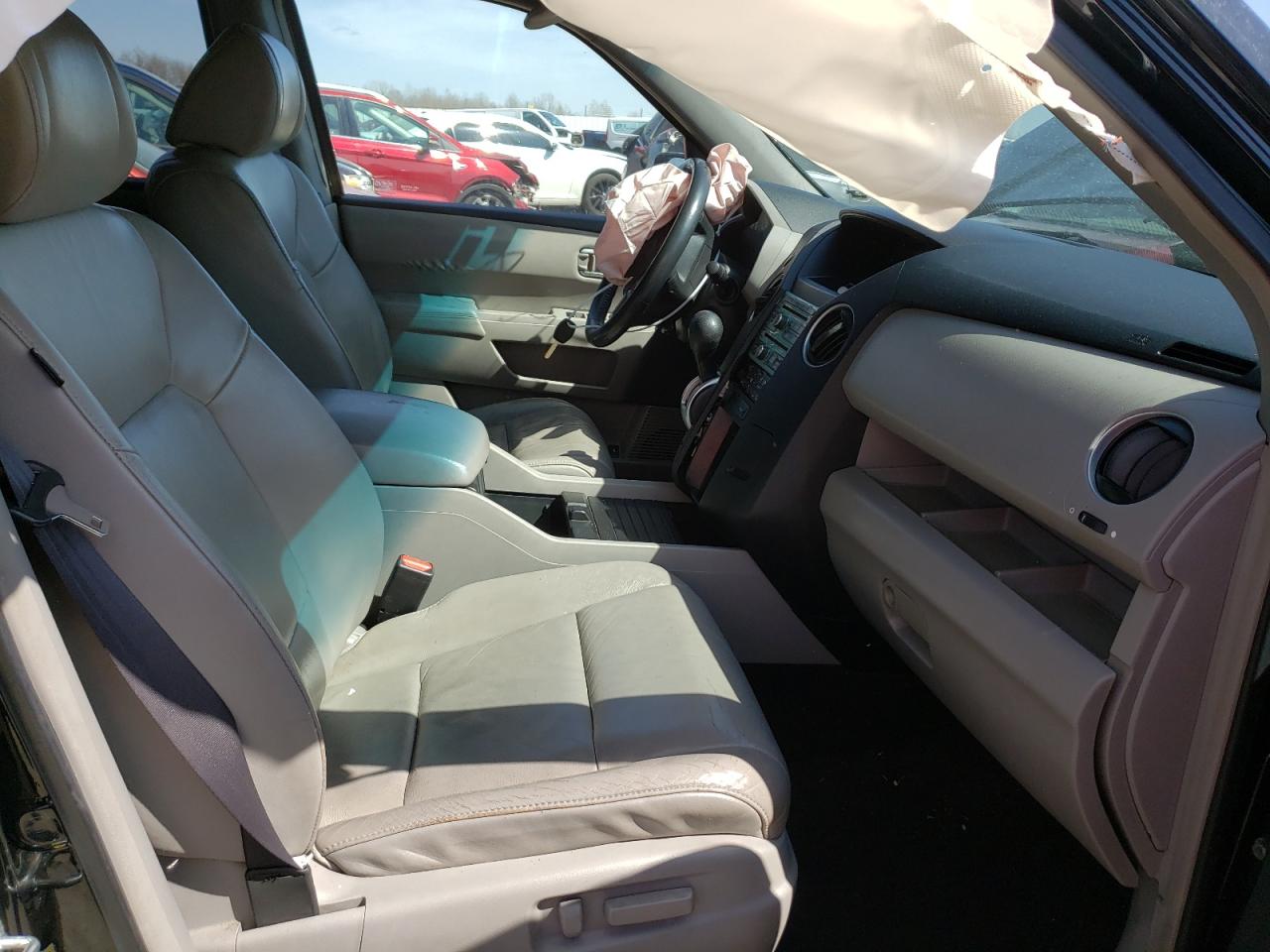 Photo 5 from auction – 2009 HONDA PILOT EXL with VIN 5FNYF38679B006078