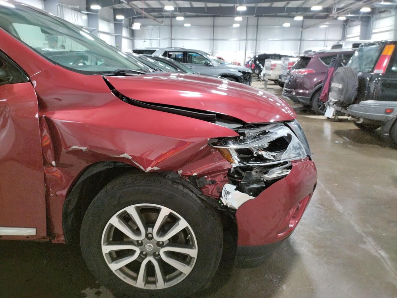 Photo 9 from auction – 2013 NISSAN PATHFINDER with VIN 5N1AR2MM5DC609264