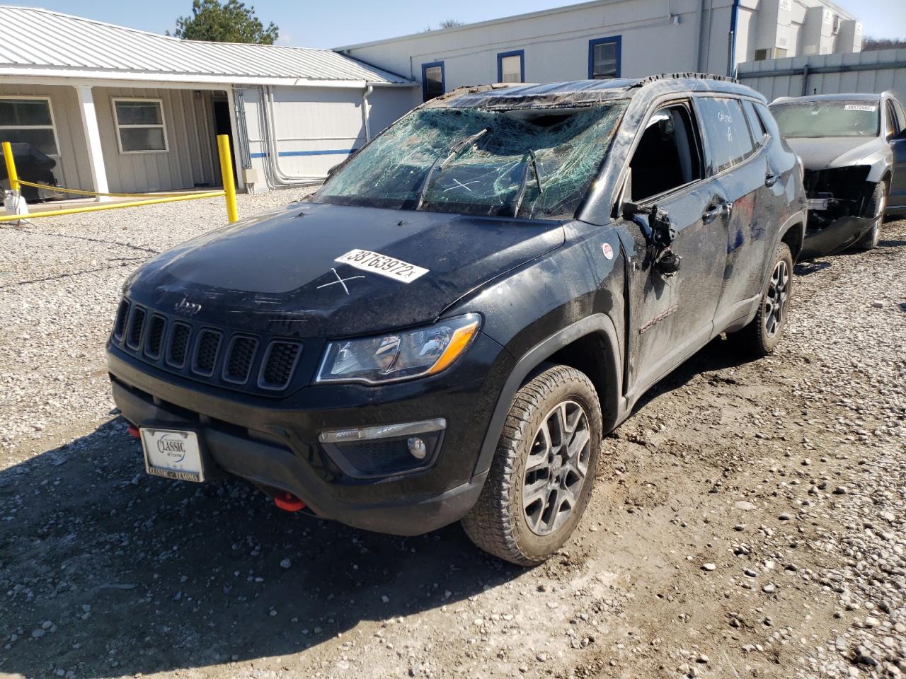 Photo 2 from auction – 2019 JEEP COMPASS TR with VIN 3C4NJDDB6KT712928