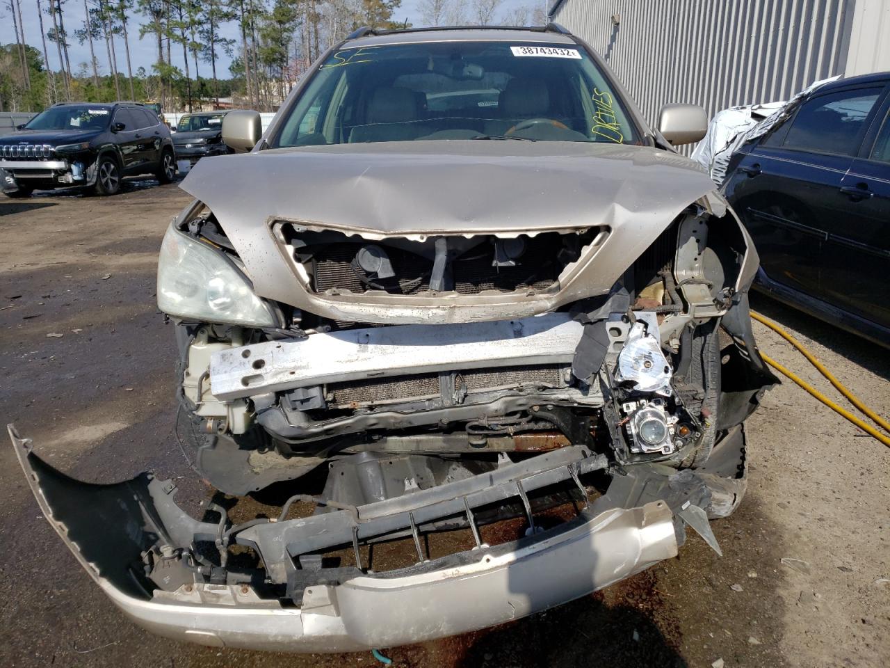 Photo 9 from auction – 2005 LEXUS RX 330 with VIN 2T2GA31U15C029658