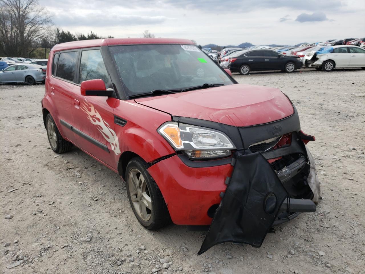 KIA SOUL + 2010 with VIN KNDJT2A25A7067905 - Photo from auction