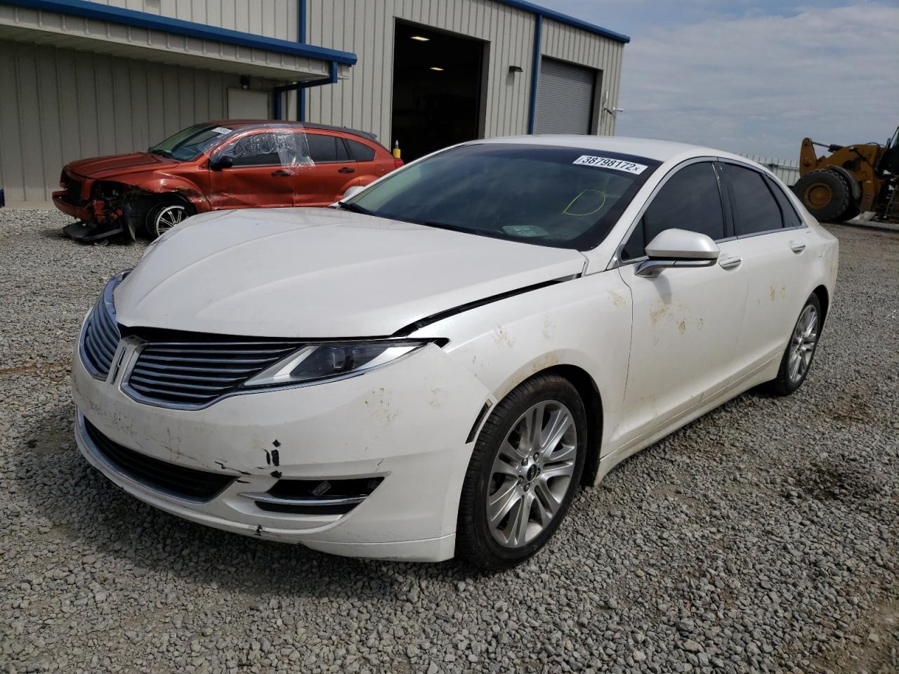 Photo 2 from auction – 2014 LINCOLN MKZ with VIN 3LN6L2G92ER807964