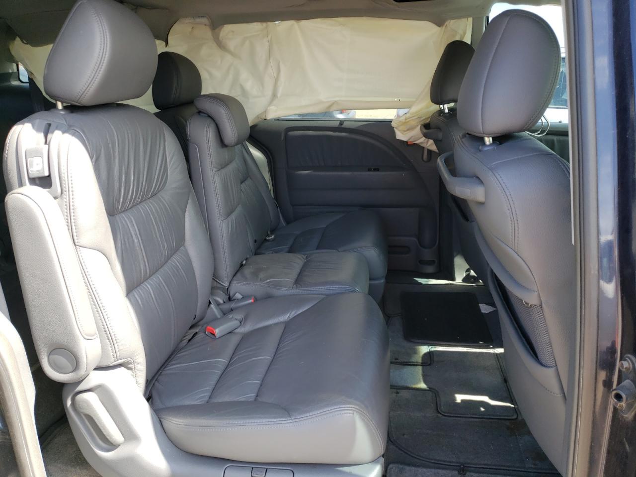Photo 6 from auction – 2006 HONDA ODYSSEY EX with VIN 5FNRL38756B106570