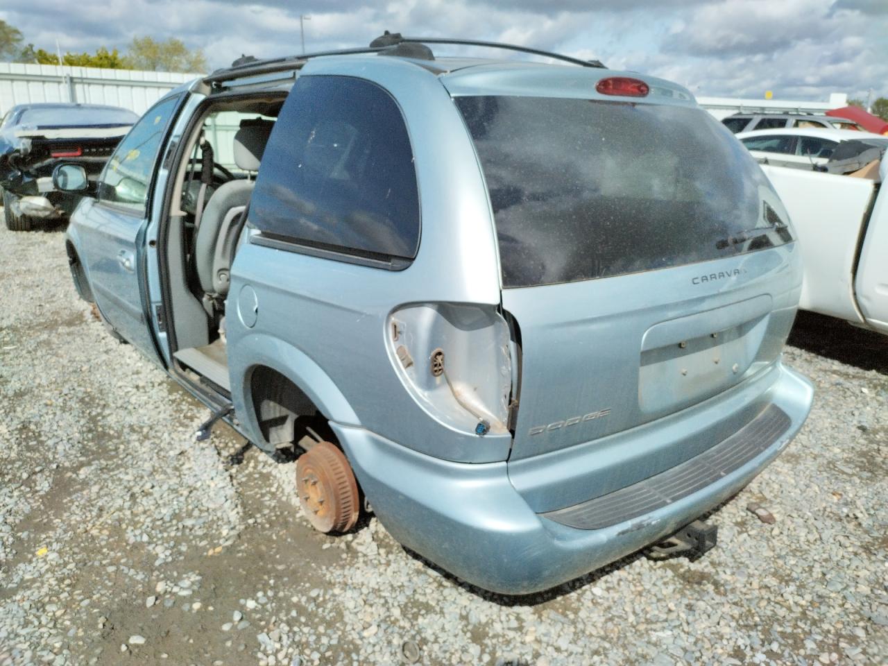 Photo 3 from auction – 2006 DODGE CARAVAN SX with VIN 1D8GP45R36B527215