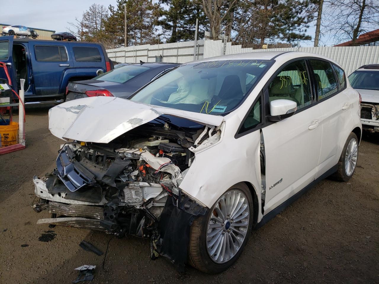 Photo 2 from auction – 2013 FORD C-MAX SE with VIN 1FADP5AU9DL534684
