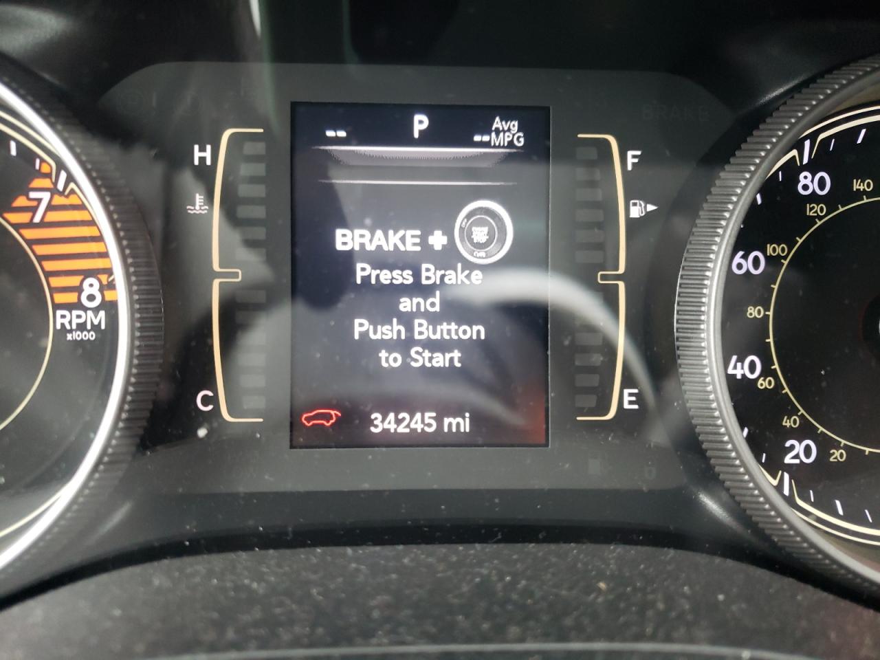 Photo 8 from auction – 2019 JEEP CHEROKEE L with VIN 1C4PJLLX2KD144800