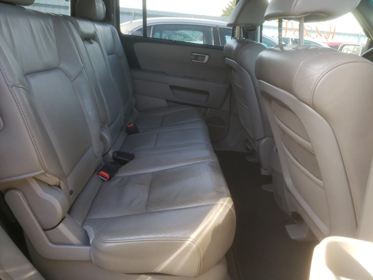 Photo 6 from auction – 2009 HONDA PILOT TOUR with VIN 5FNYF48829B023345