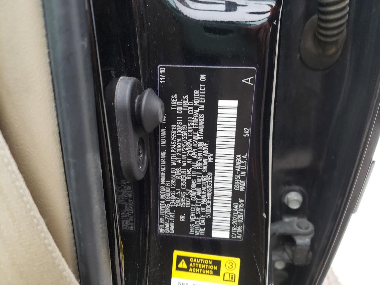 Photo 10 from auction – 2011 TOYOTA HIGHLANDER with VIN 5TDDK3EH8BS053959
