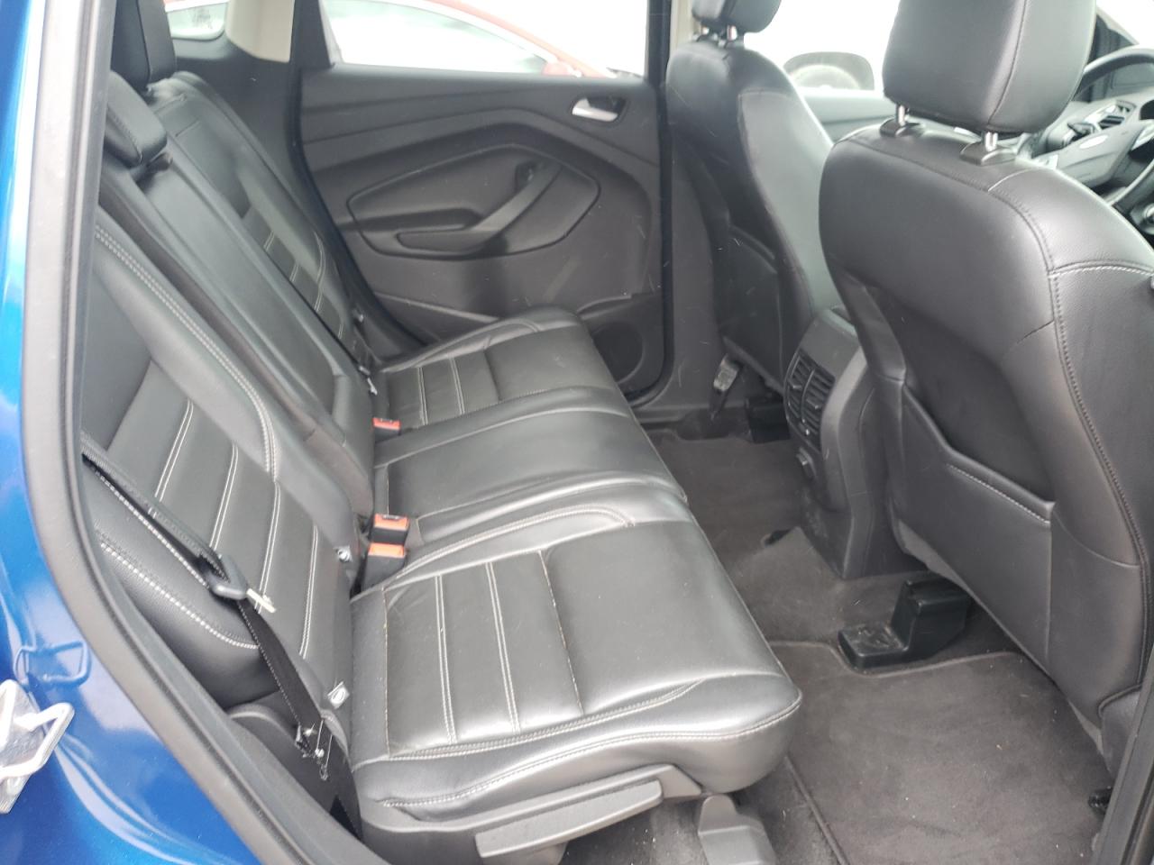Photo 6 from auction – 2018 FORD ESCAPE SEL with VIN 1FMCU0HD7JUA94604