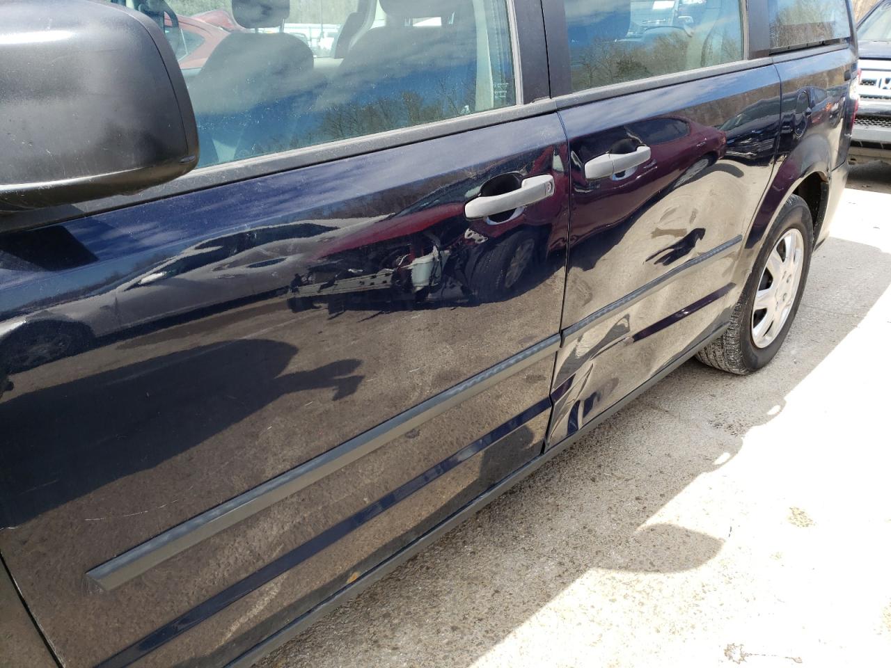 Photo 9 from auction – 2016 DODGE GRAND CARA with VIN 2C4RDGBG7GR164134