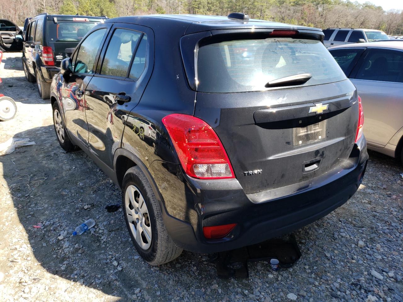 Photo 3 from auction – 2018 CHEVROLET TRAX LS with VIN 3GNCJKSB3JL216344