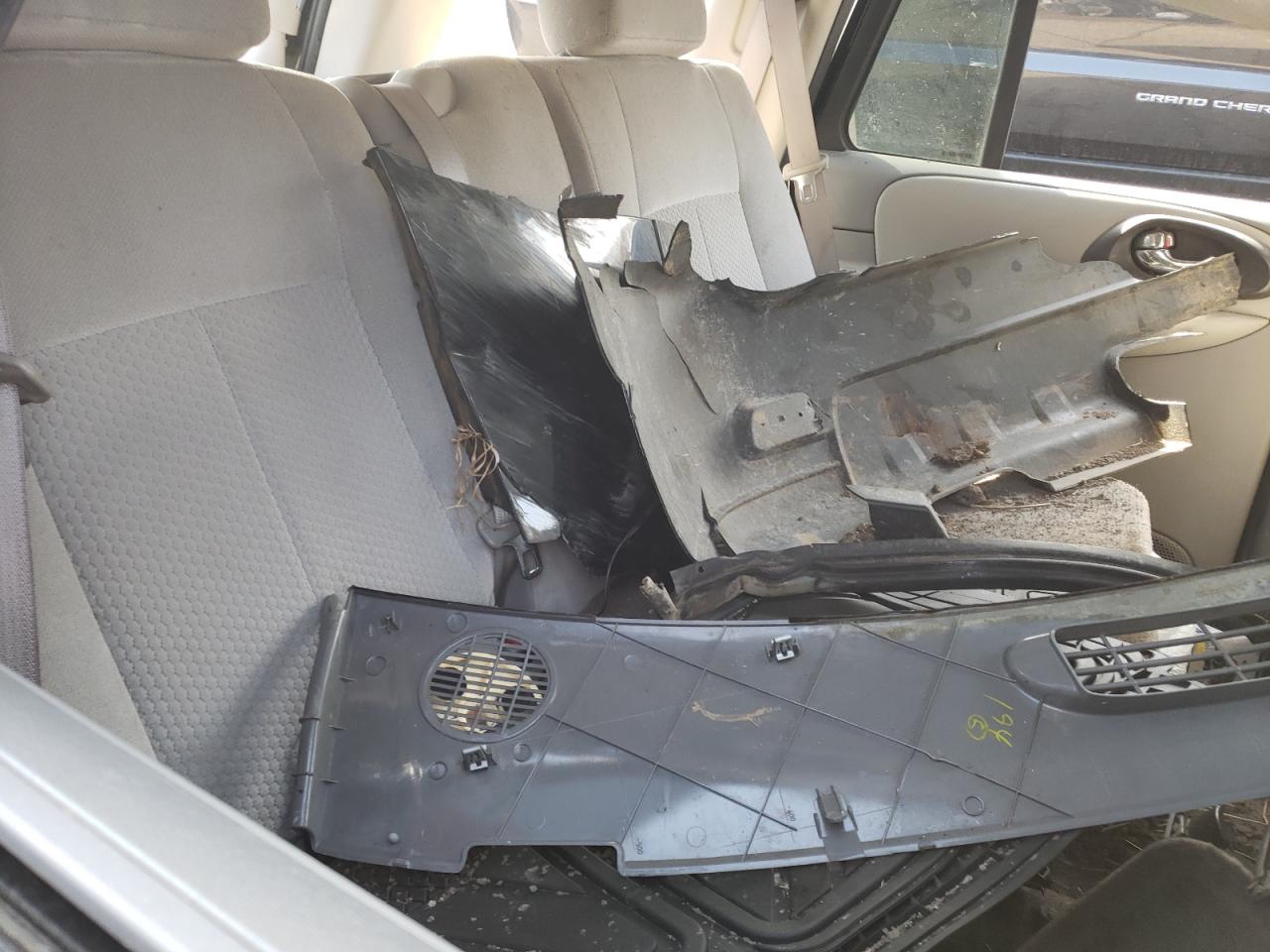 Photo 6 from auction – 2007 CHEVROLET TRAILBLAZE with VIN 1GNDT13S372172959