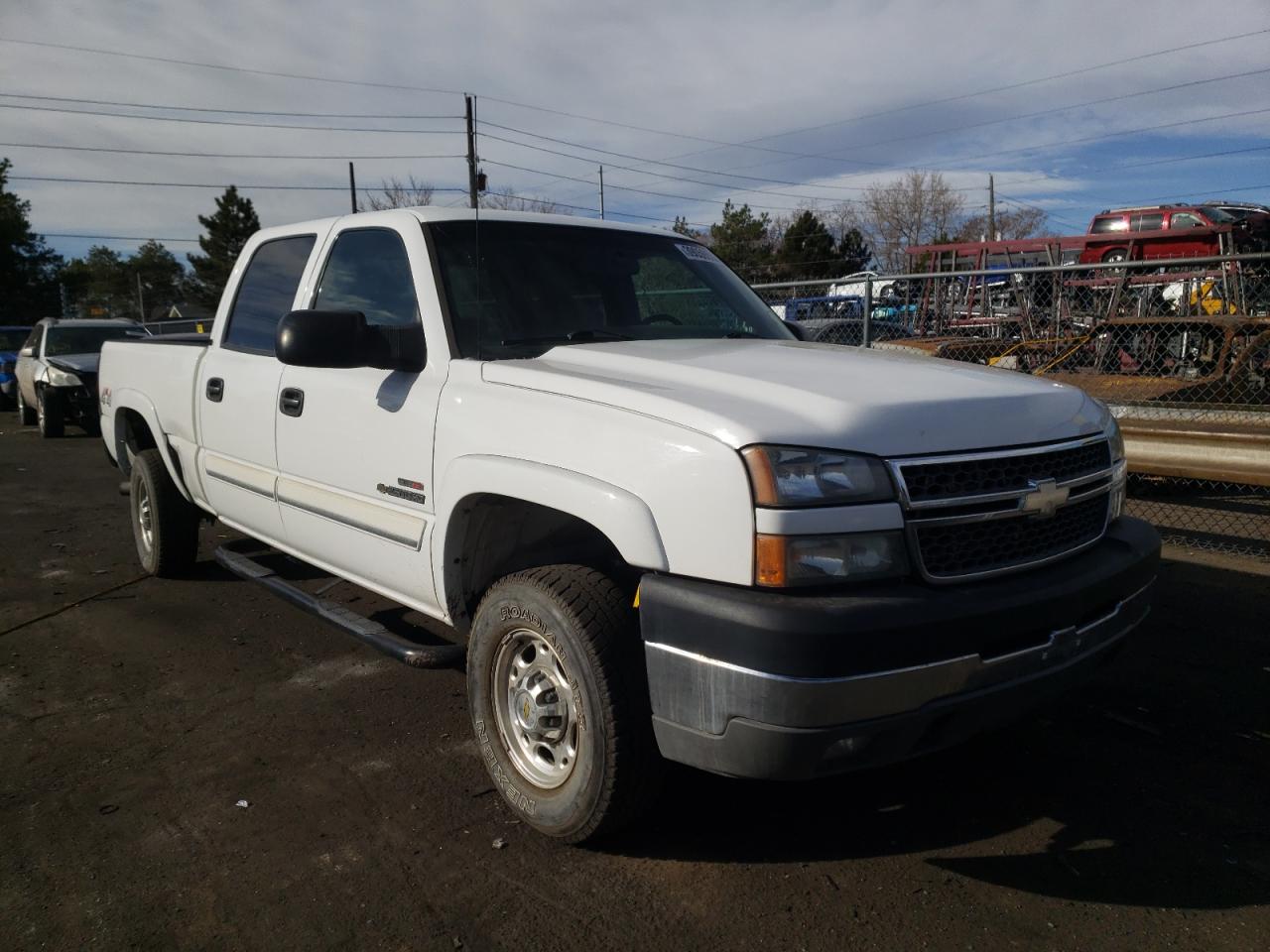 CHEVROLET SILVERADO 2005 with VIN 1GCHK23205F960980 - Photo from auction
